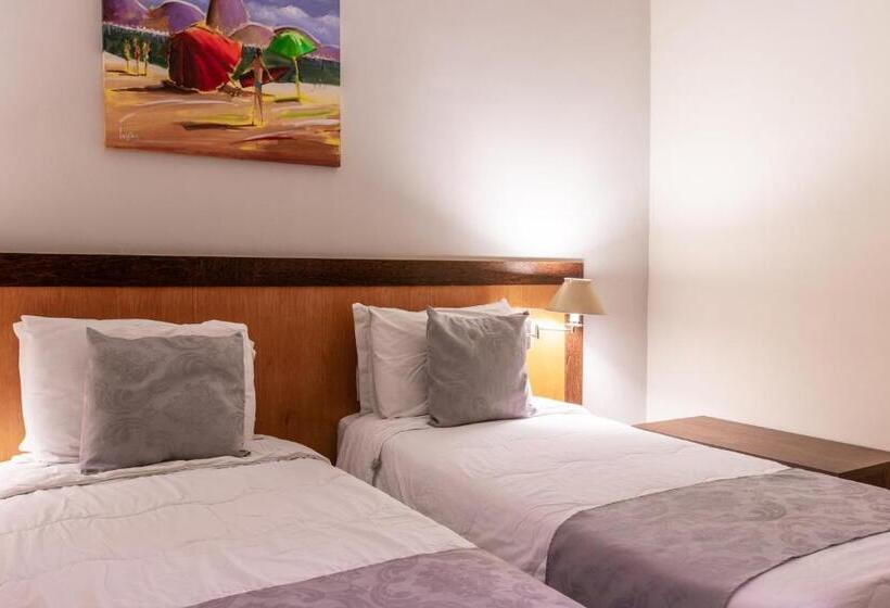 스탠다드 룸, Dexter Hotel   Volta Redonda