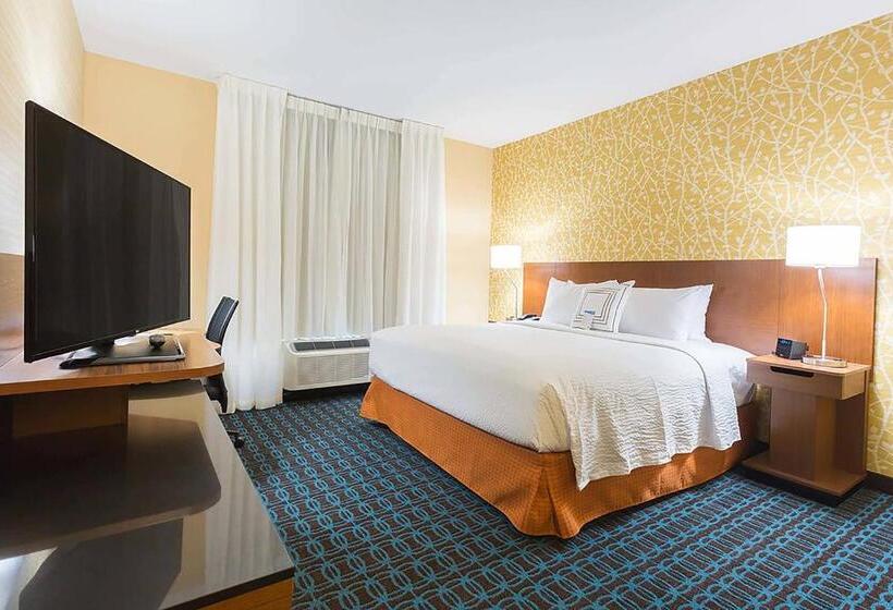 带大床的标准间, Fairfield Inn & Suites By Marriott Jamestown