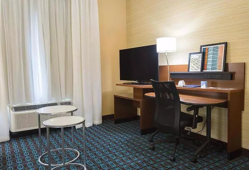 エクゼクティブスイート, Fairfield Inn & Suites By Marriott Jamestown