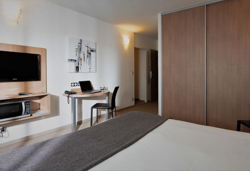 ファミリールーム, Forme Hotel & Spa Montpellier Sud Est   Parc Expositions   Arena