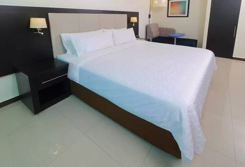 スタンダードルーム, Holiday Inn Express Tuxpan By Ihg