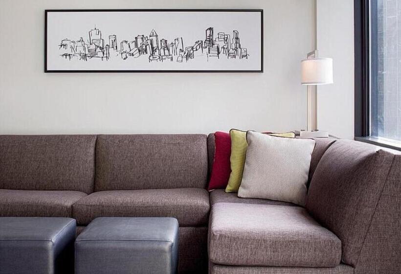 带大床的标准工作室, Hyatt House New Orleans Downtown