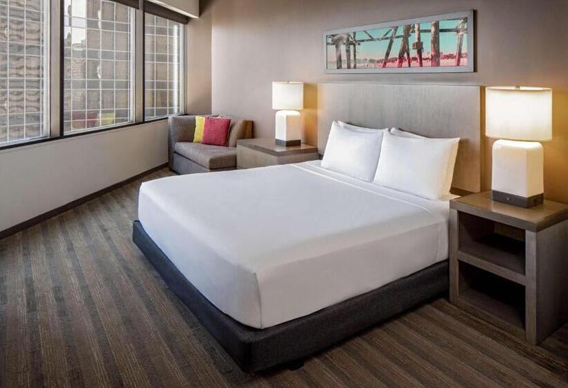 带大床的套房, Hyatt House New Orleans Downtown