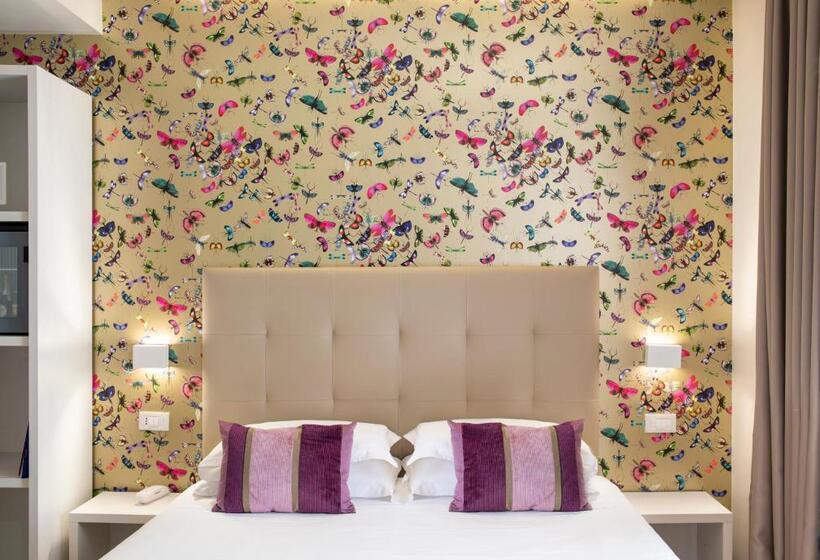 اتاق استاندارد, L