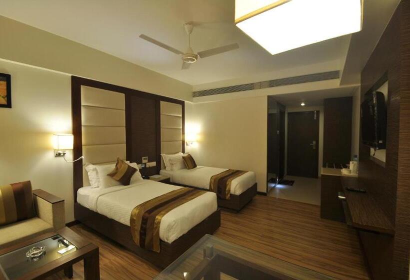 غرفة ديلوكس, Le Grande Residency Unmarried Couples Are Not Allowed