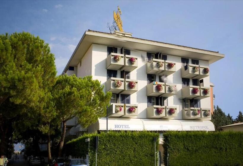 3-Bett-Standardzimmer, Metropol