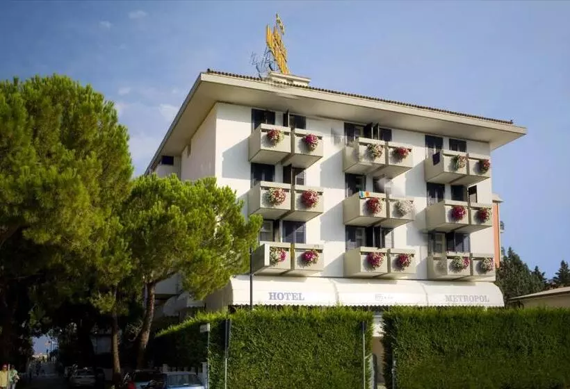 3-Bett-Standardzimmer, Metropol