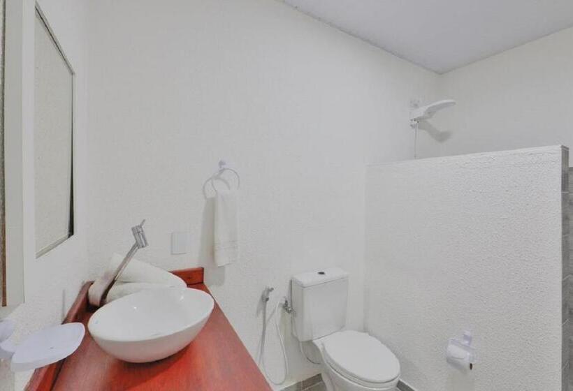 سوئیت خانوادگی اقتصادی, Pousada Xalés De Maracaípe
