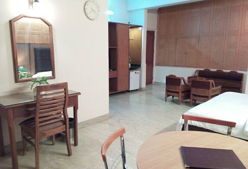 Apartament Superior 2 Sypialnie, Queens Residency Gurgaon