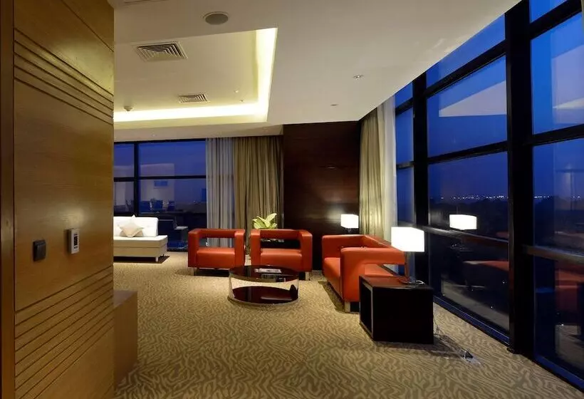 Juniorsviitti, Radisson Blu Chattogram Bay View
