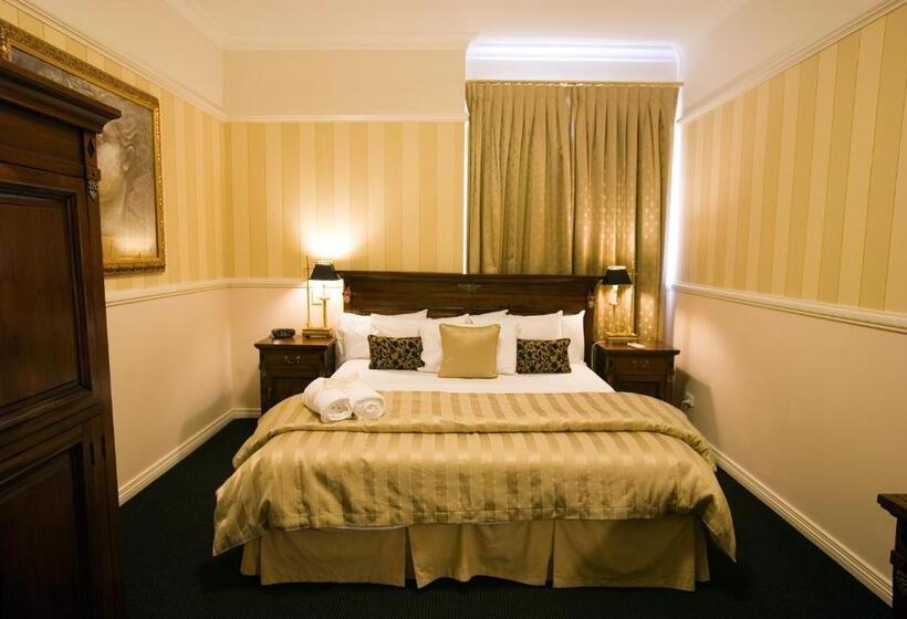 سوئیت برای معلولان, Redearth