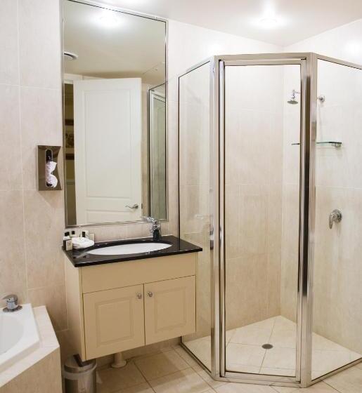 اتاق استاندارد با وان آب گرم, Redearth