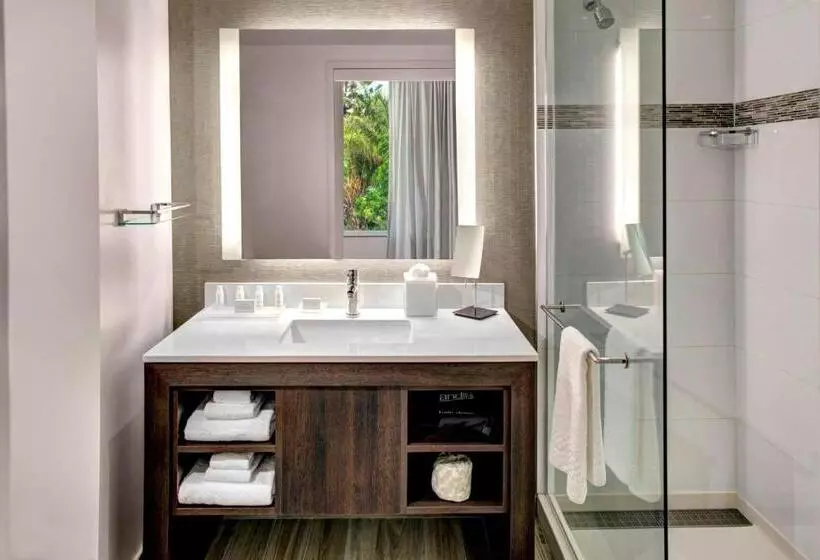 سوییت, Residence Inn By Marriott Miami Beach Surfside