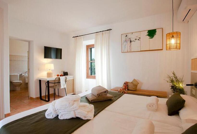 디럭스 룸, Principal Son Amoixa