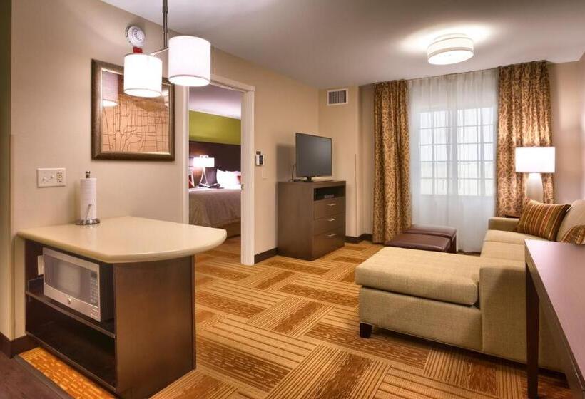 Люкс, Staybridge Suites Cheyenne, An Ihg