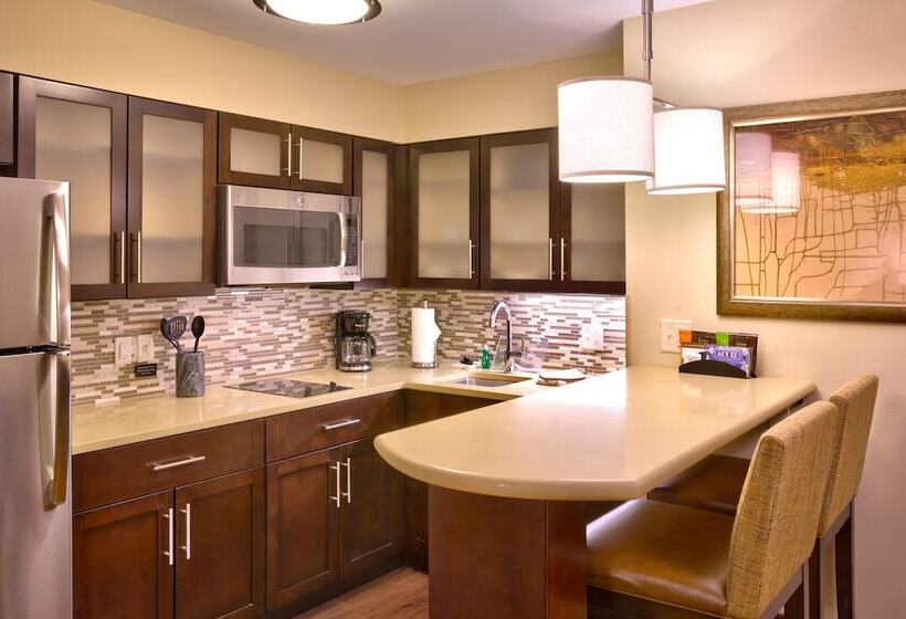 Люкс 2 Спальни, Staybridge Suites Cheyenne, An Ihg