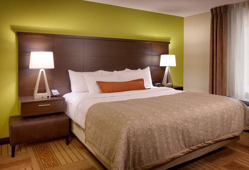 جناح لذوى الاحتياجات الخاصة, Staybridge Suites Cheyenne, An Ihg