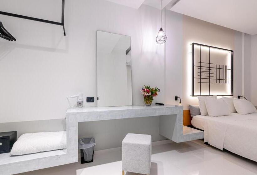 اتاق لوکس, Sunny Garden