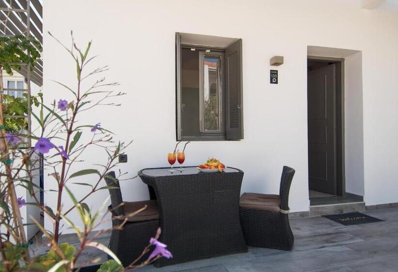 اتاق استاندارد با تراس, Sunny Garden