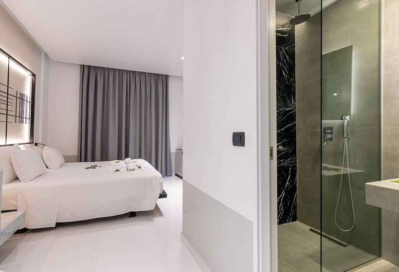 اتاق لوکس, Sunny Garden