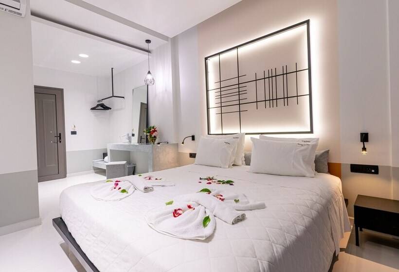 اتاق لوکس, Sunny Garden