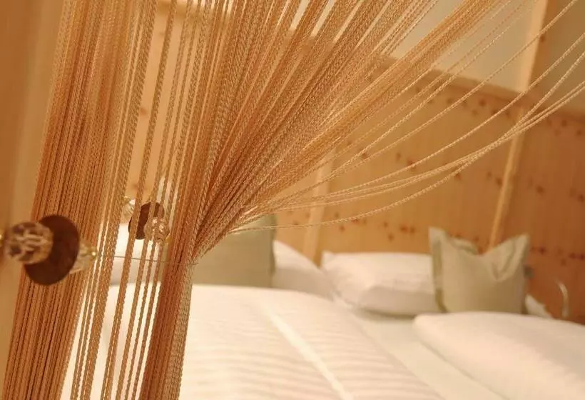 Suite, Tauernstern