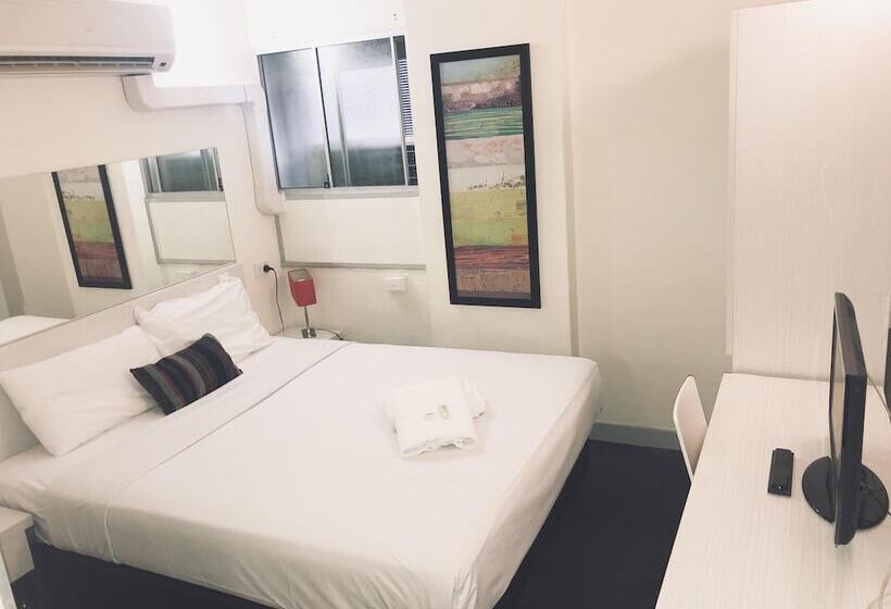 Economy Zimmer, Turbot House