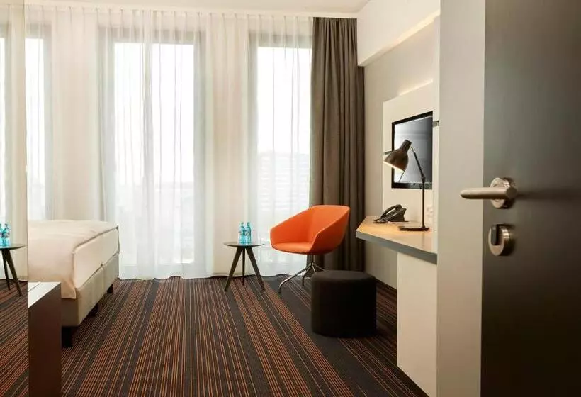 Superior-huone, Hyperion Hotel Hamburg
