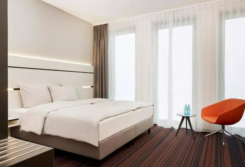 Superior-huone, Hyperion Hotel Hamburg