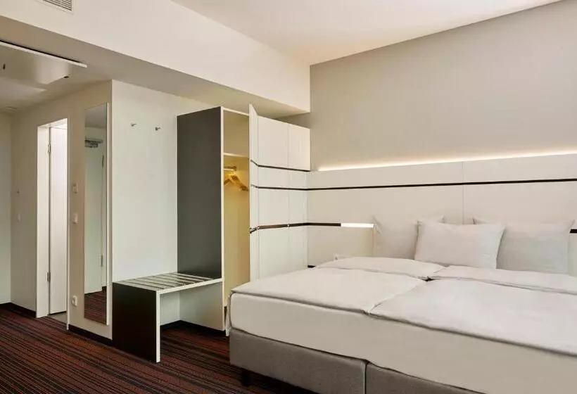 Superior-huone, Hyperion Hotel Hamburg