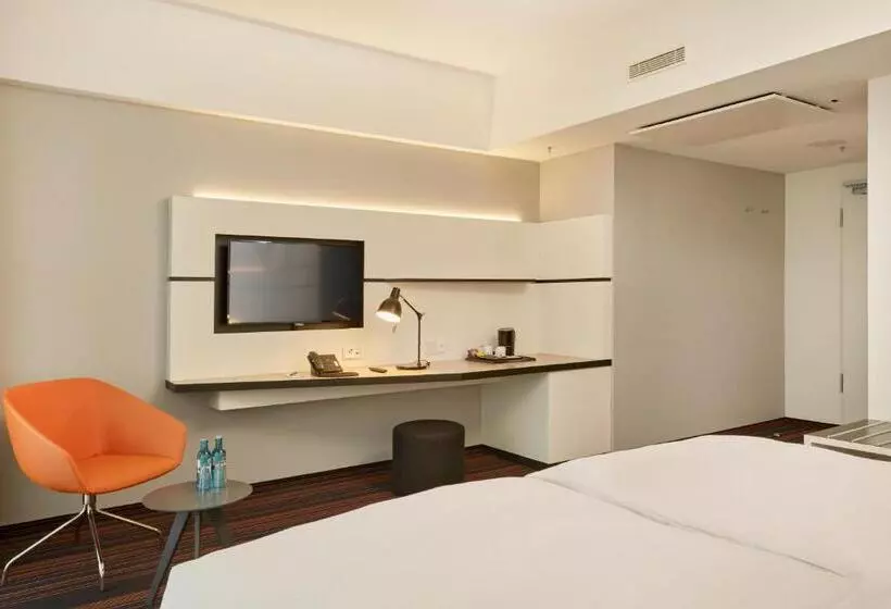 Superior-huone, Hyperion Hotel Hamburg