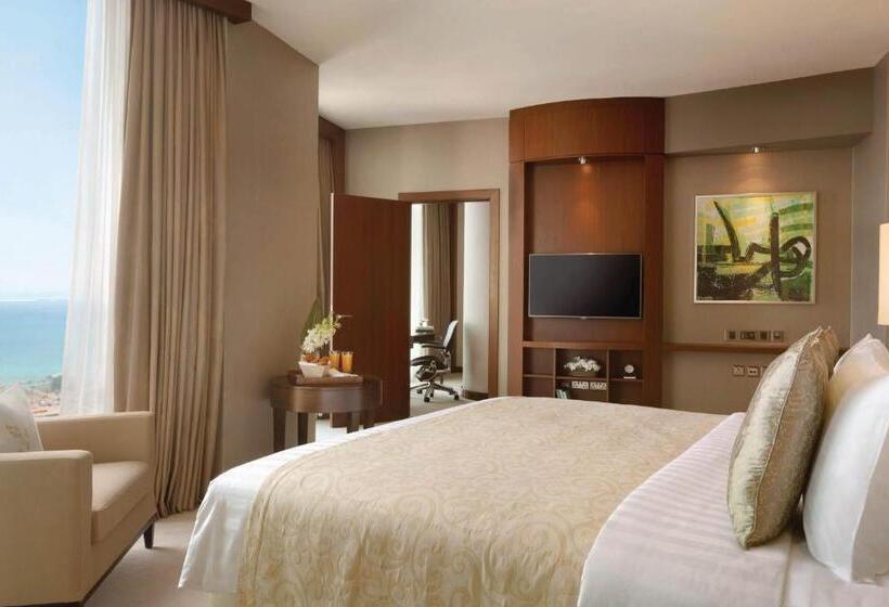 Deluxe Suite King Bed, Jw Marriott Marquis City Center Doha