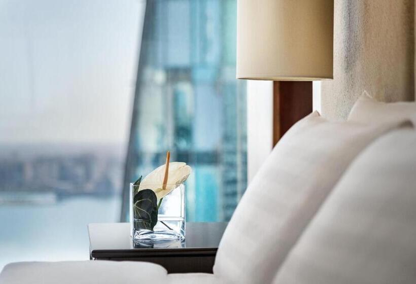 اتاق لوکس با تخت بزرگ, Jw Marriott Marquis City Center Doha