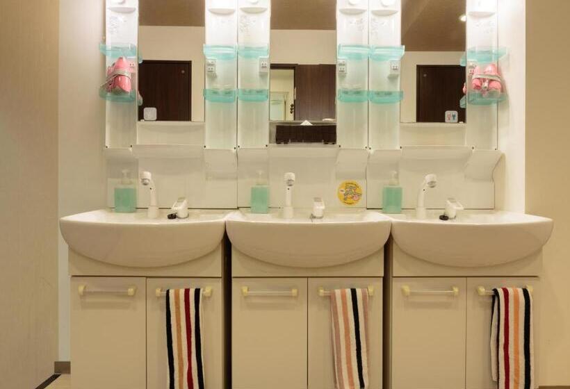 스탠다드 룸 공동 욕실, Kyoto Hana Hostel