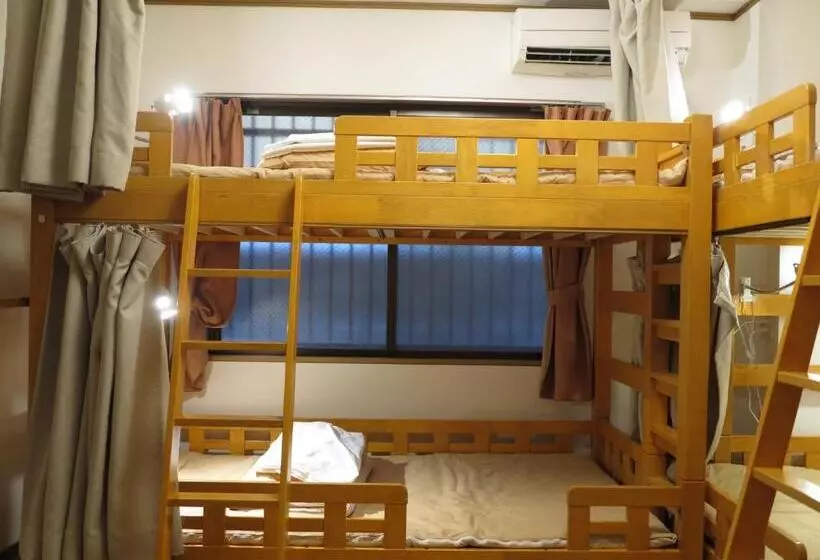 スタンダードルーム、2段ベッド共用バスルーム, Kyoto Hana Hostel