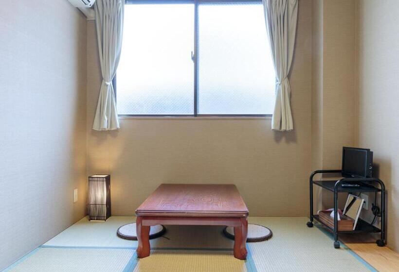 Номер Стандарт, Kyoto Hana Hostel