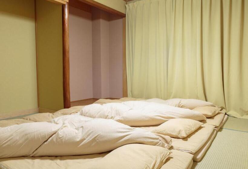 스탠다드 룸 공동 욕실, Kyoto Hana Hostel