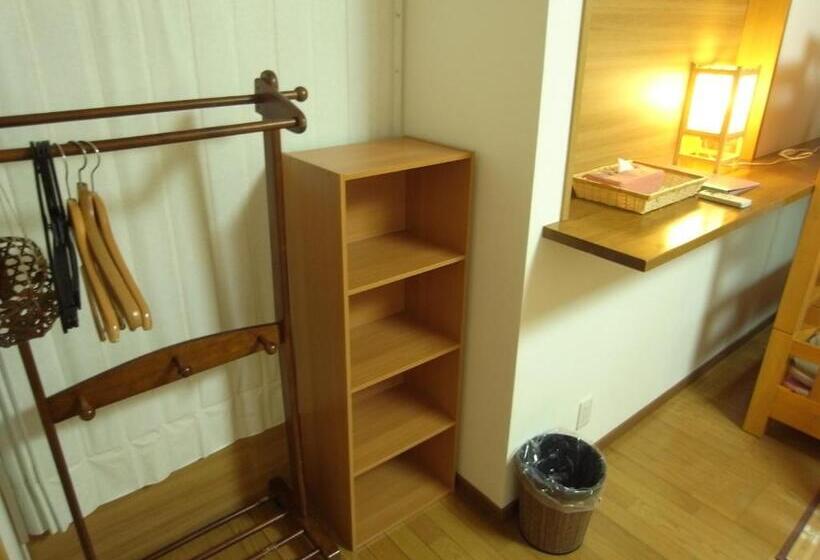 스탠다드 룸 (2층침대, 공동욕실), Kyoto Hana Hostel