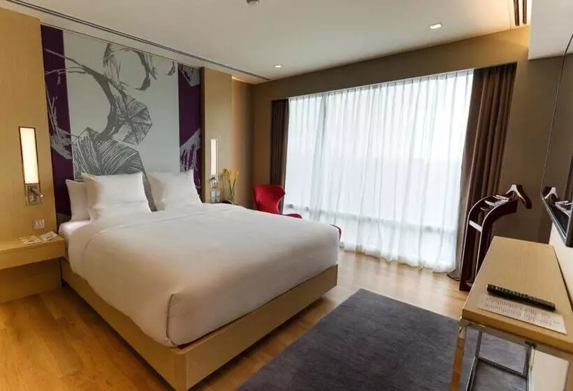 キングサイズベッドのエクゼクティブ, Novotel Manila Araneta City