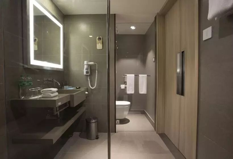 デラックスルーム, Novotel Manila Araneta City