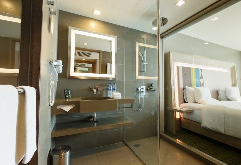 اتاق لوکس, Novotel Manila Araneta City