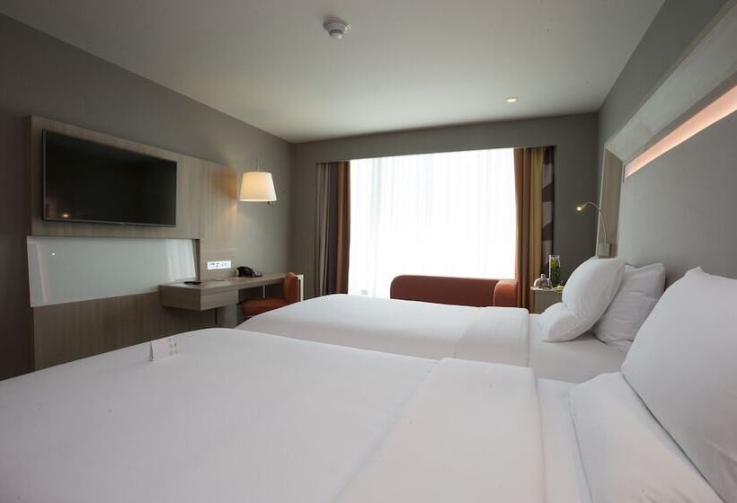 اتاق لوکس, Novotel Manila Araneta City