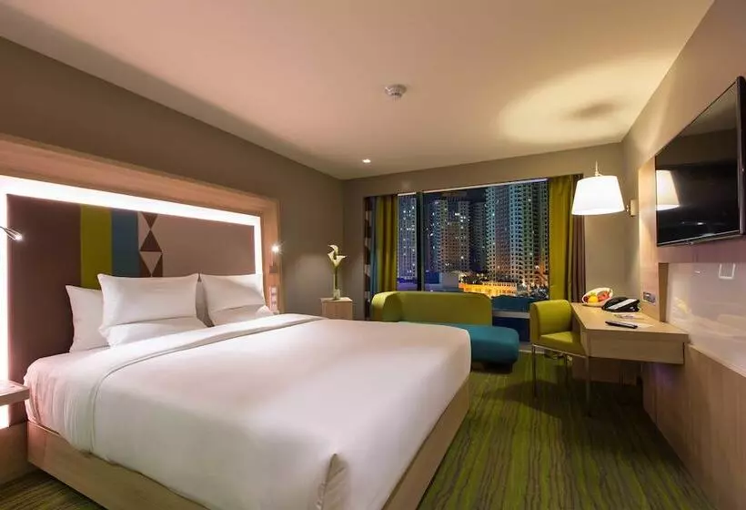 スーペリアールーム, Novotel Manila Araneta City