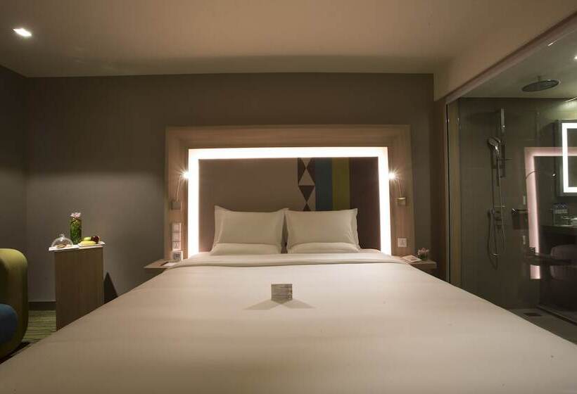 اتاق سوپریور, Novotel Manila Araneta City