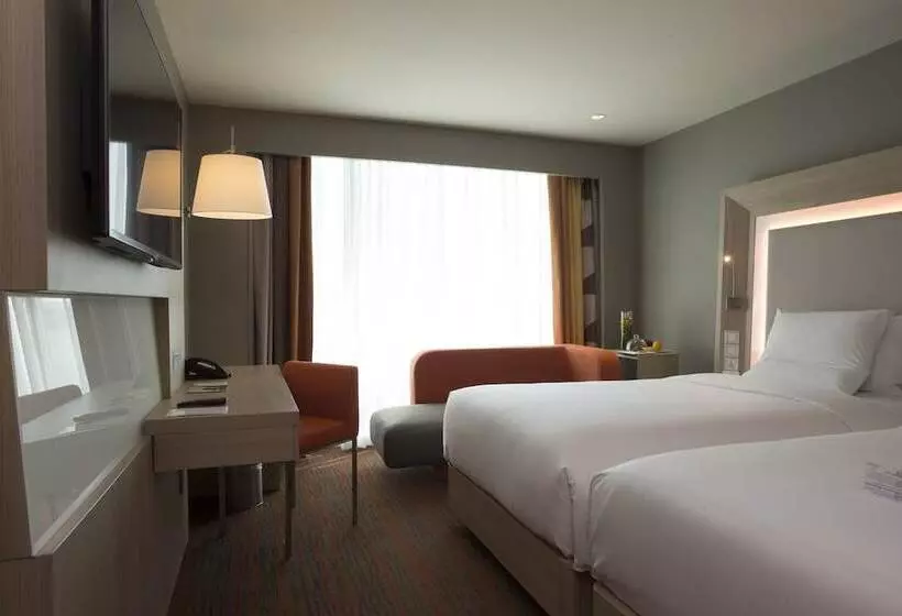 スーペリアールーム, Novotel Manila Araneta City