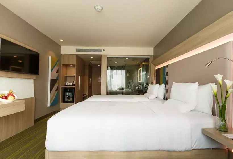 スーペリアールーム, Novotel Manila Araneta City