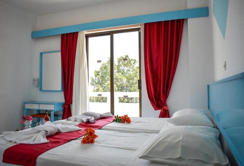 带海景的标准工作室, Oleander Studios