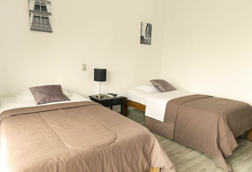 آپارتمان 4 خوابه, Casa De Romero B&b