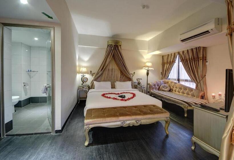 套房, Arenaa Batik Boutique