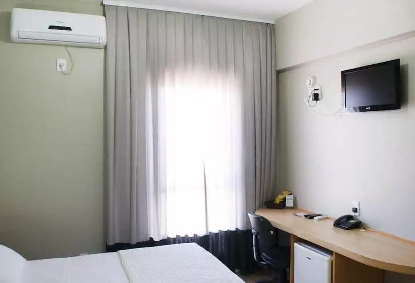 デラックスルーム, Brivali Hotel Centro